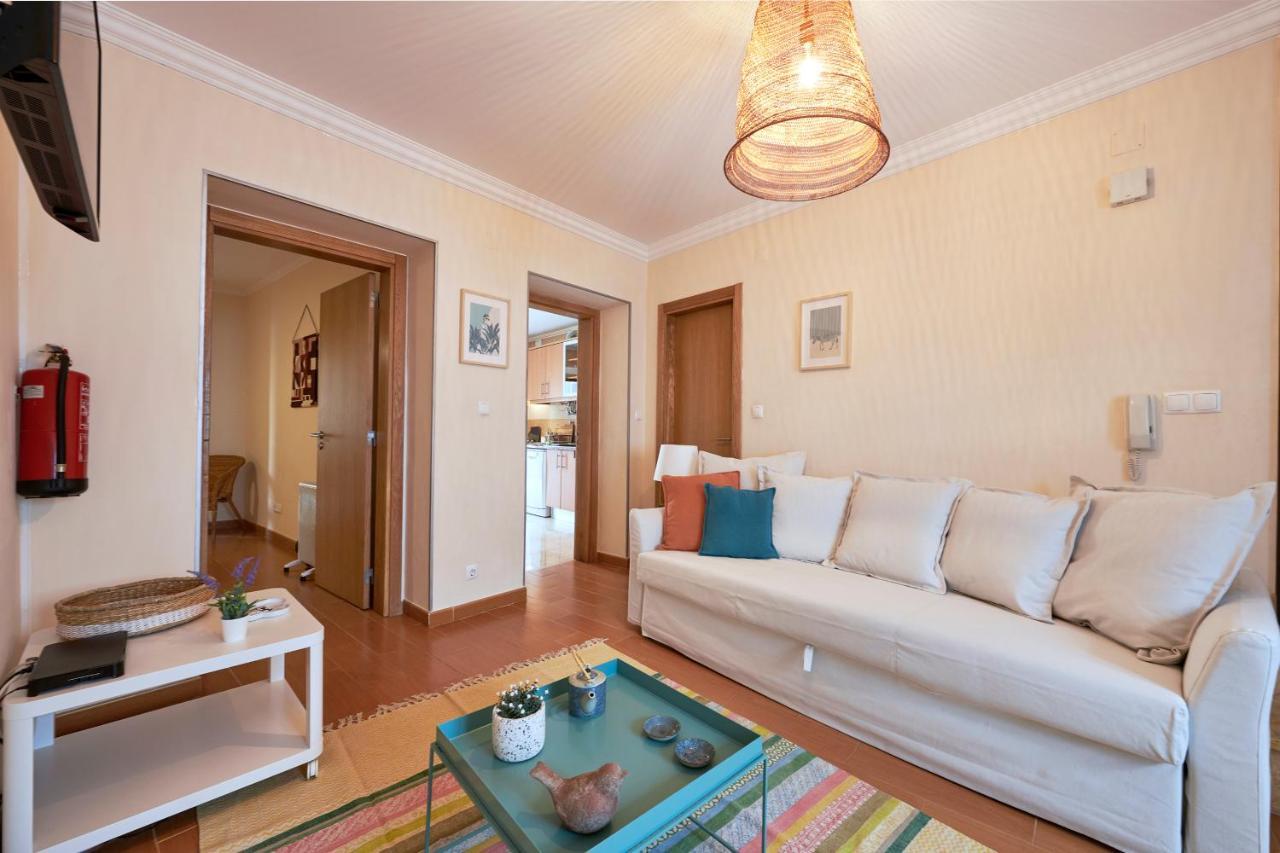 Spacious And Renovated Apartment With Amazing Patio, By Timecooler Lisbon Exterior photo