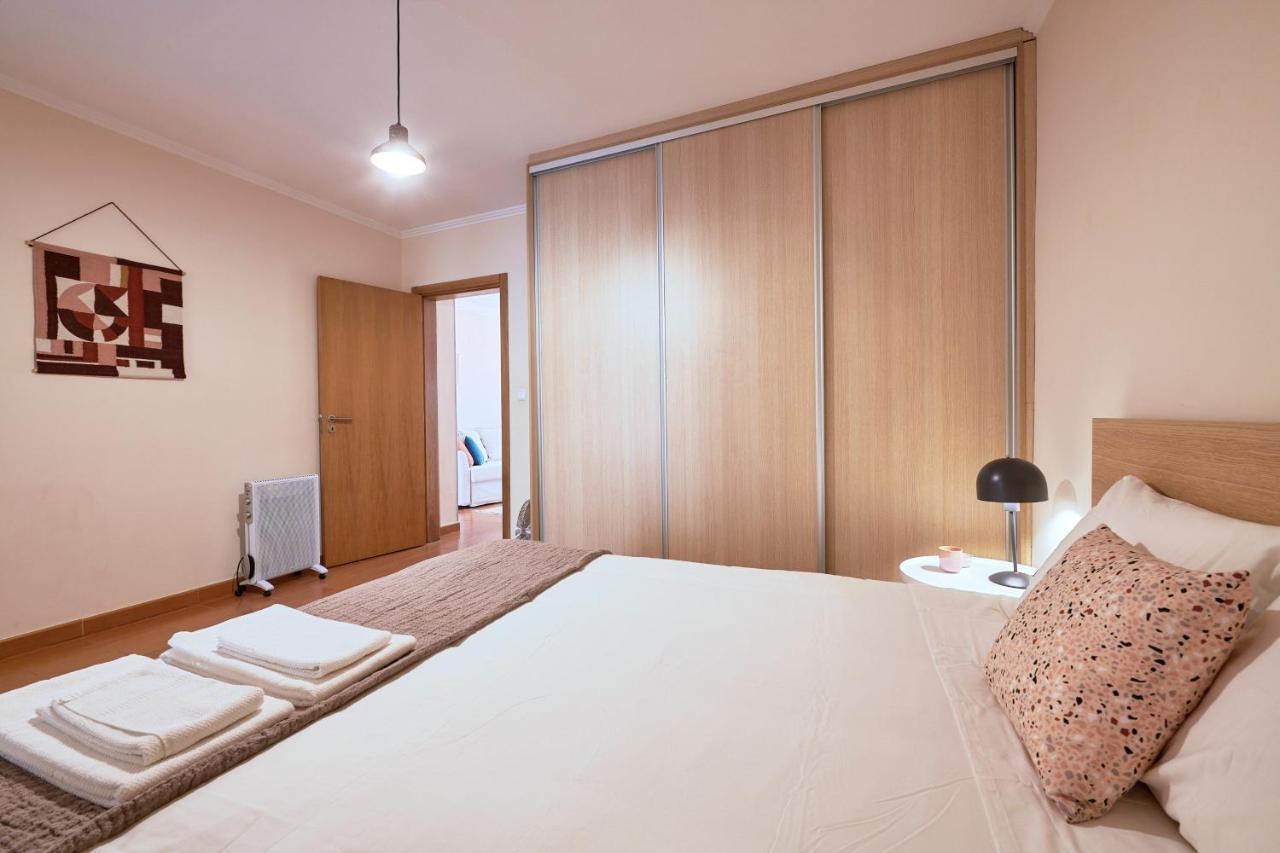 Spacious And Renovated Apartment With Amazing Patio, By Timecooler Lisbon Exterior photo