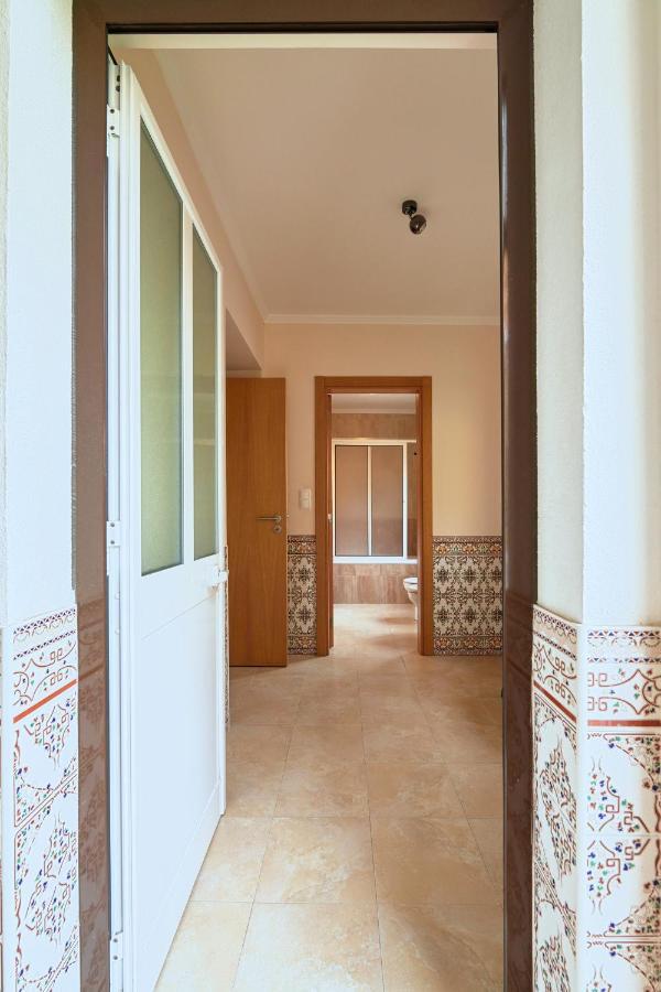 Spacious And Renovated Apartment With Amazing Patio, By Timecooler Lisbon Exterior photo